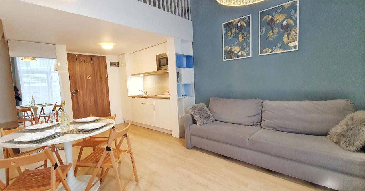 Holiday Home Aparthotel 009 Z Balkonem Przy Plazy Miedzyzdroje Extérieur photo